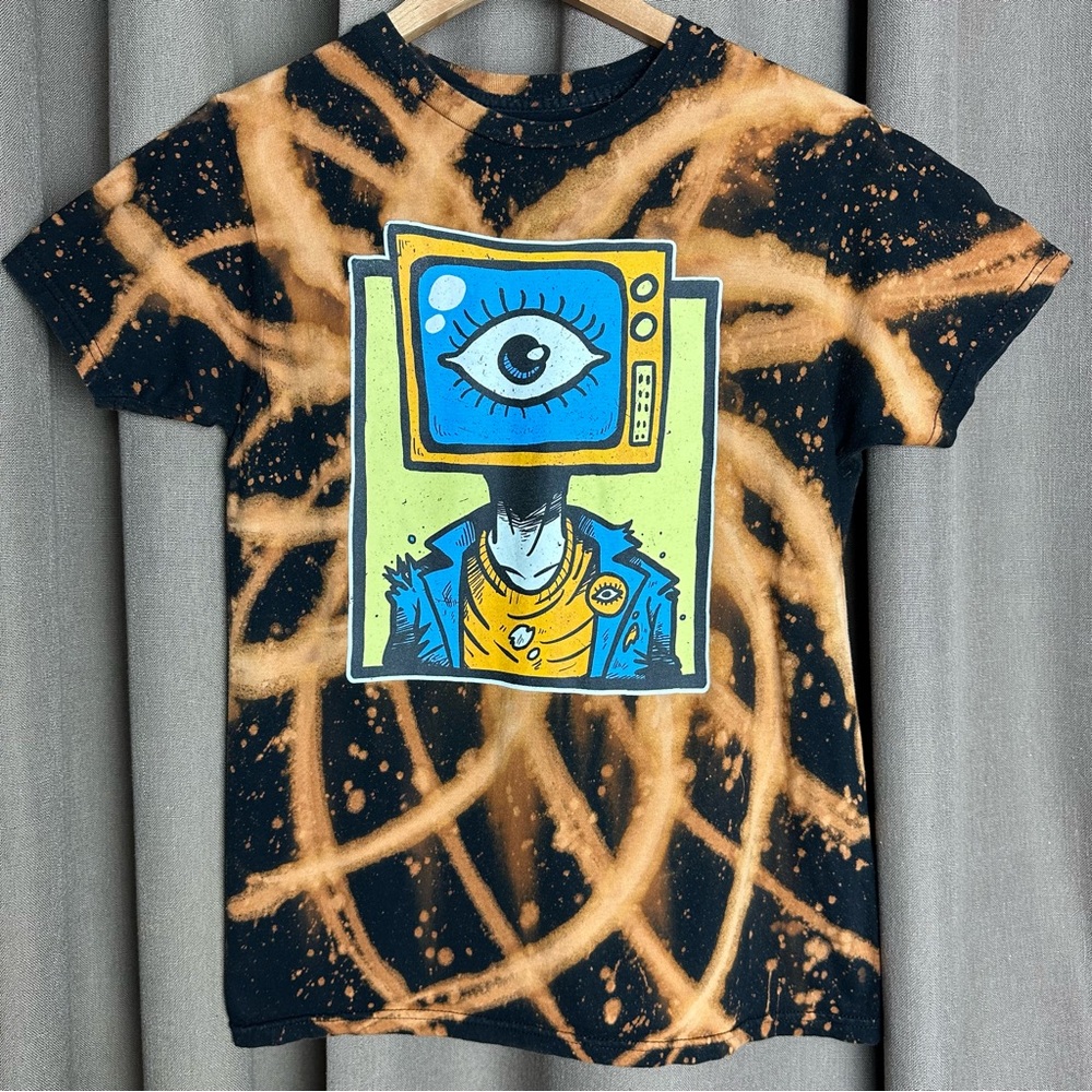Ayylien Custom reverse tie dye Graphic Tee